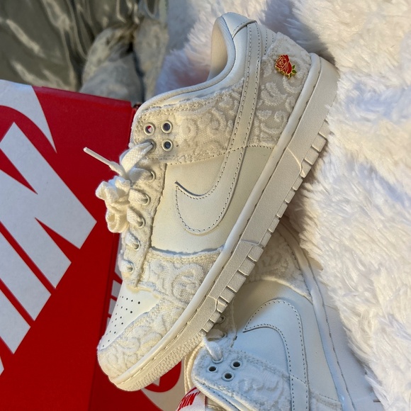 Nike Dunk- Brand New* - Picture 3 of 5